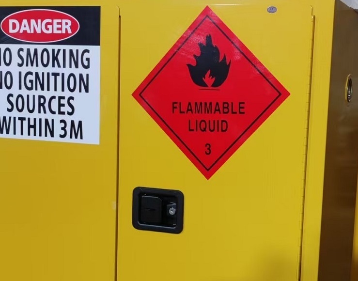 บล็อกบริษัทล่าสุดเกี่ยวกับ การจัดส่งอุปกรณ์เก็บรักษาความปลอดภัยอุตสาหกรรมไปออสเตรเลีย: การจัดส่งตามมาตรฐานตาม EN และ VDMA